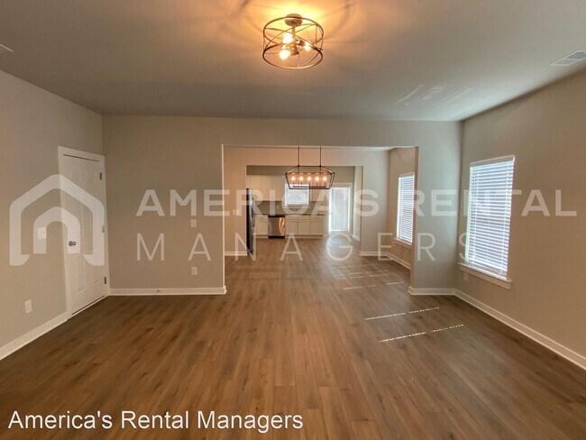 Foto del edificio - 3 br, 2 bath House - 260 Avalon Way