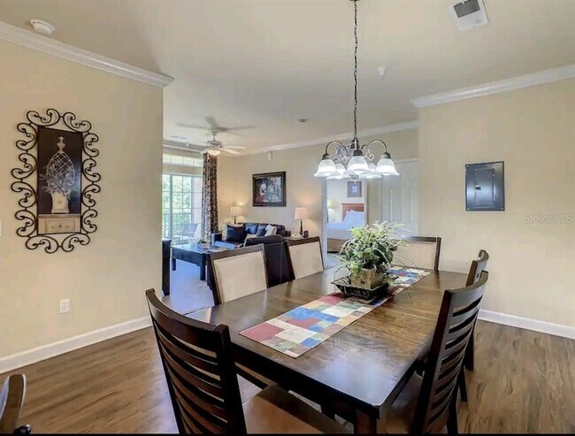 Building Photo - 1371 Tuscan Terrace