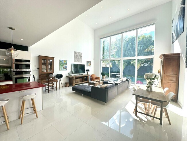 Foto del edificio - 1668 SW 29th Ave