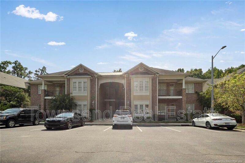 2661 Lockwood Rd Unit 104, Fayetteville, NC 28303 Condo for Rent in