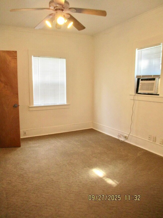 Foto del edificio - 131 Cottage Ln