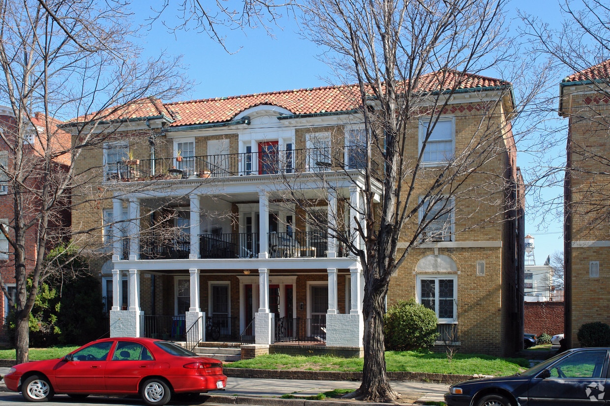 2720 W Grace St, Richmond, VA 23220 Apartments in Richmond, VA
