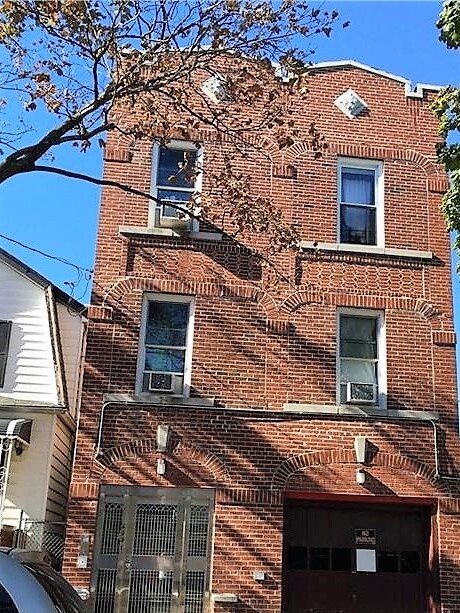 Foto del edificio - 2031 Tomlinson Ave