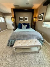 Building Photo - 6052 Wintergreen Dr