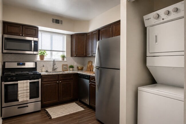 Building Photo - Glen Ridge Apartment Homes