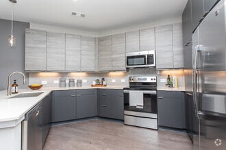 Interior Photo - The Jade at Avondale