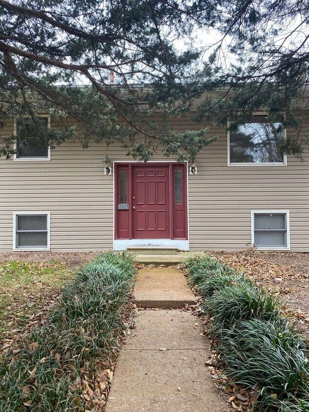 8136 Stage Coach Trail, Millstadt, IL 62260 House Rental in Millstadt