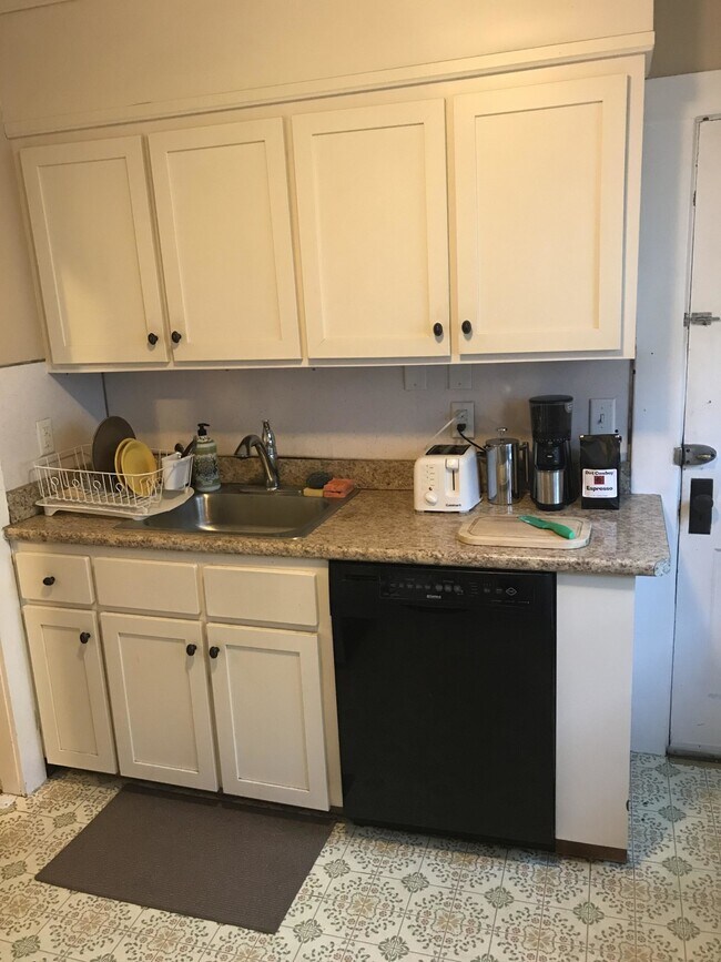 Foto del edificio - 37 Brington Rd