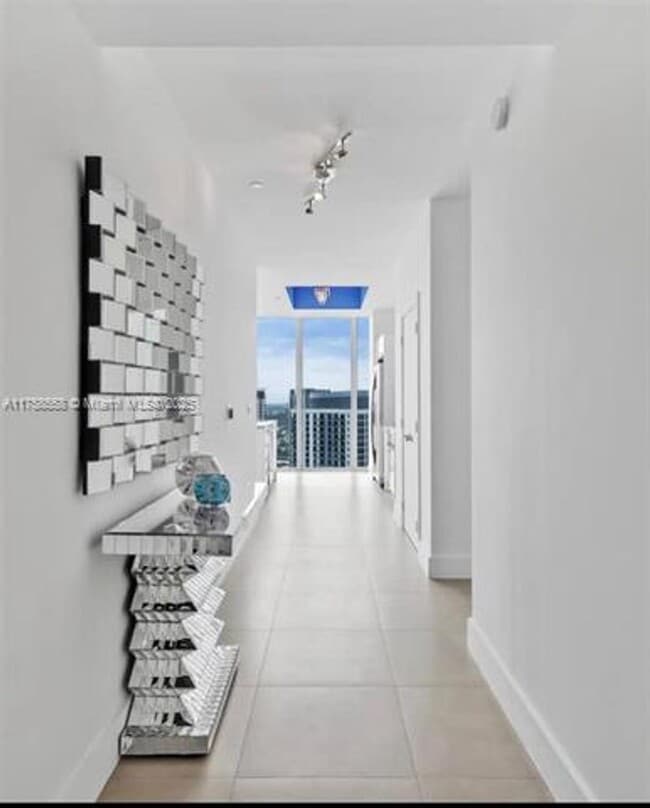 Building Photo - 888 Biscayne Blvd