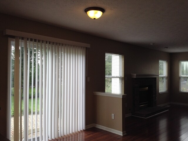 Foto del edificio - 6505 Semmes Ln