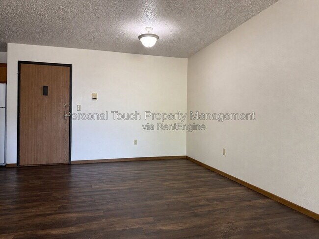 Foto del edificio - 1401 12th St E