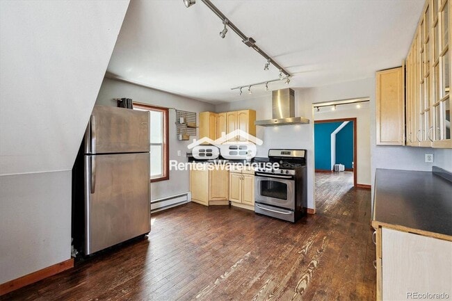 Building Photo - 308 Inca St