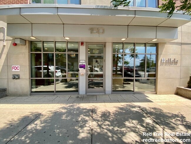 Building Photo - 150 Dorchester Ave