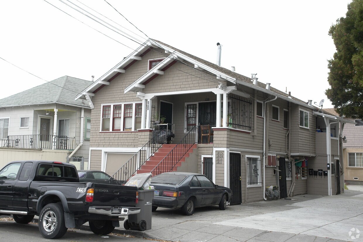 Primary Photo - 1809-1815 38th Ave