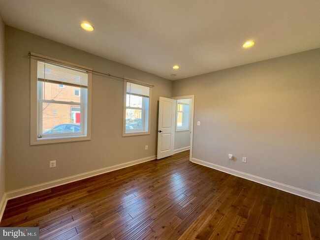 Building Photo - 3001 Hudson St