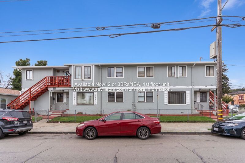 Foto principal - 8424 Dowling St