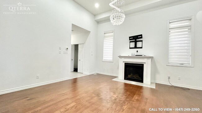 Building Photo - 1-23 Saddlebrook Crt