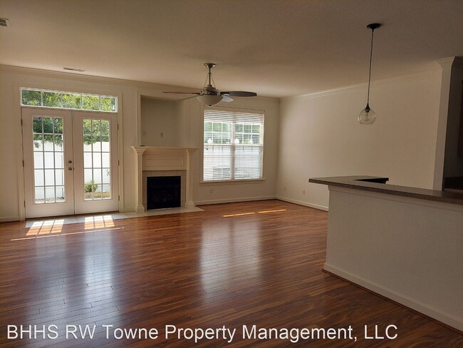 Building Photo - 3 br, 2.5 bath House - 440 Fieldstone Glen...