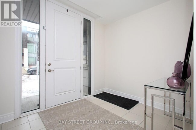 Building Photo - 102 Carrville Woods Cir