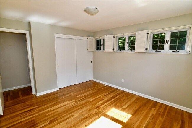 Building Photo - 7025 Penn Ave