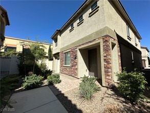 Building Photo - 6115 Scarlet Leaf St