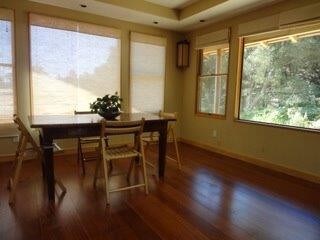 Foto del edificio - 304 Walker Valley Rd