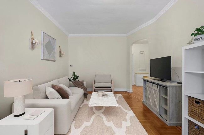 Foto del edificio - 16 Micieli Pl