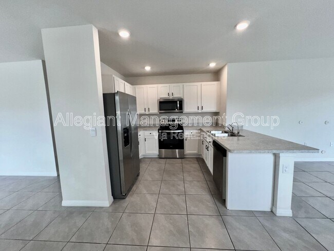 Foto del edificio - 6760 Huntleigh Hammock Rd