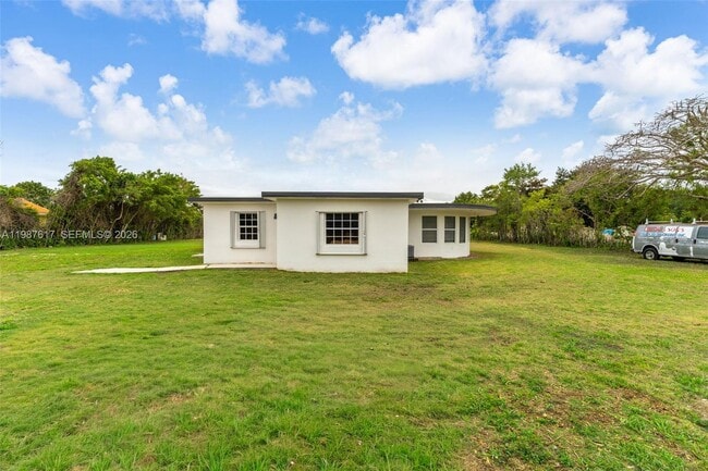 Building Photo - 9840 SW 60th St