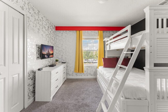 Foto del edificio - 4800 Crusoe St
