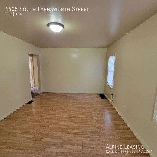 Foto del edificio - 4405 S Farnsworth St