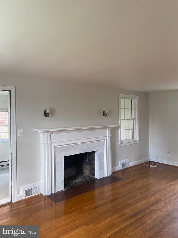 Foto del edificio - 4412 Jones Bridge Rd