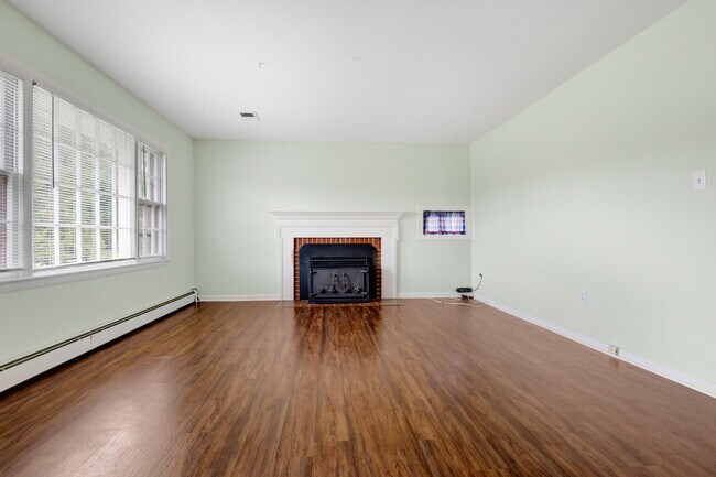 Building Photo - 9700 Georgetown Pike
