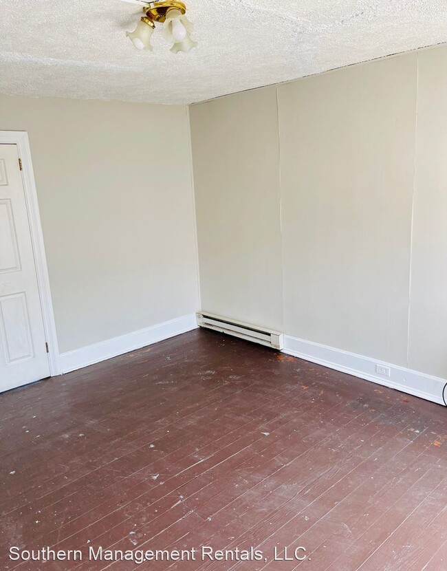 Building Photo - 3 br, 1 bath House - 719 W Philadelphia St...