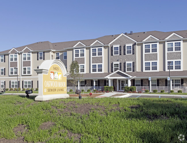 Foto del edificio - Oakwood Manor Senior Living