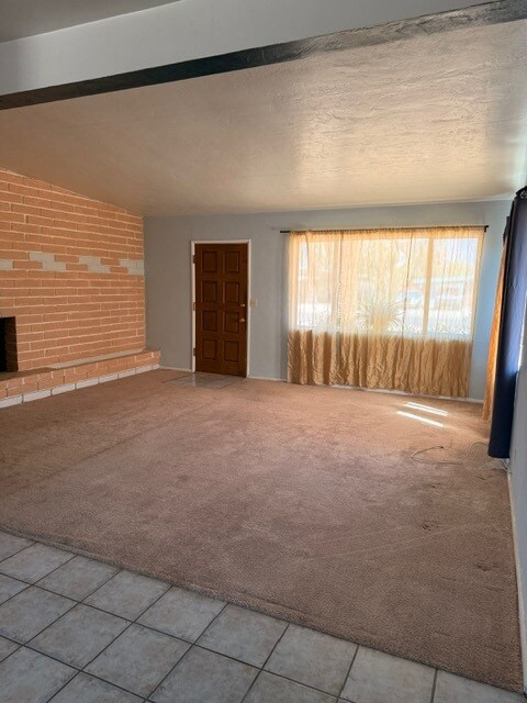Foto del edificio - 5818 E Rosewood St