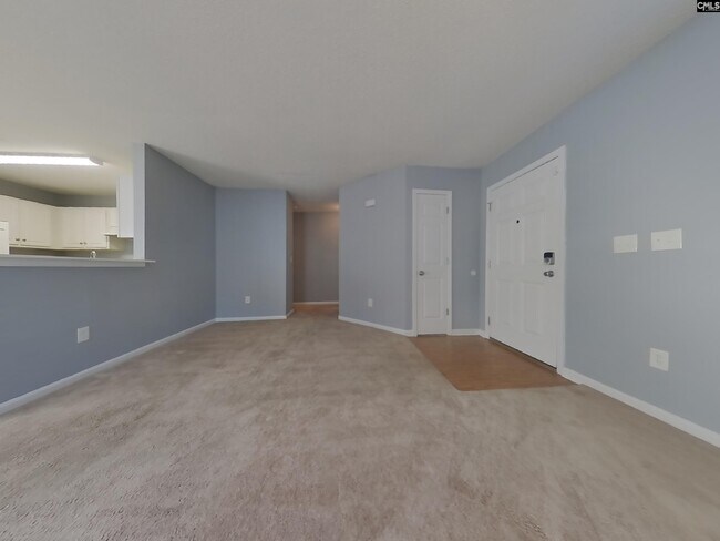 Foto del edificio - 156 Springway Dr