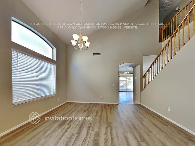 Foto del edificio - 3716 W Darrow St