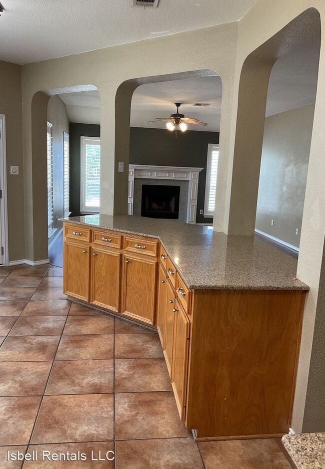 Building Photo - 4 br, 2 bath House - 102 Missouri Drive