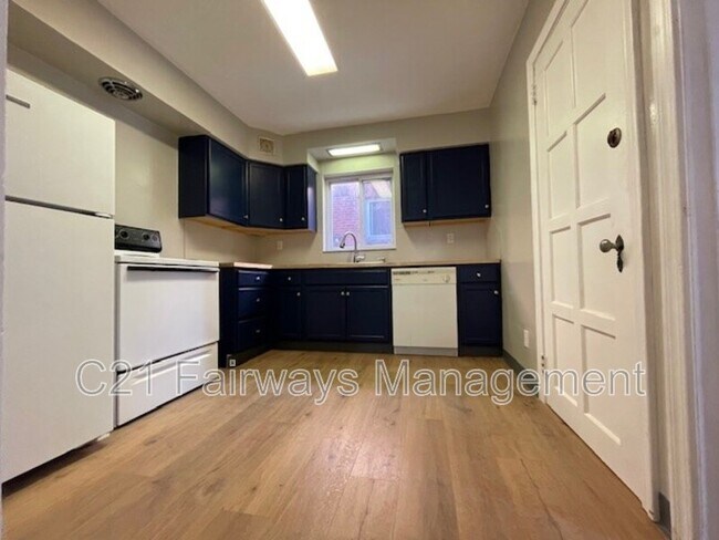 Foto del edificio - 304 Lenox Ave
