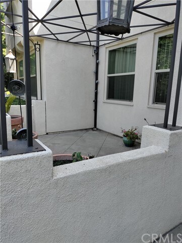 Foto del edificio - 280 Borrego