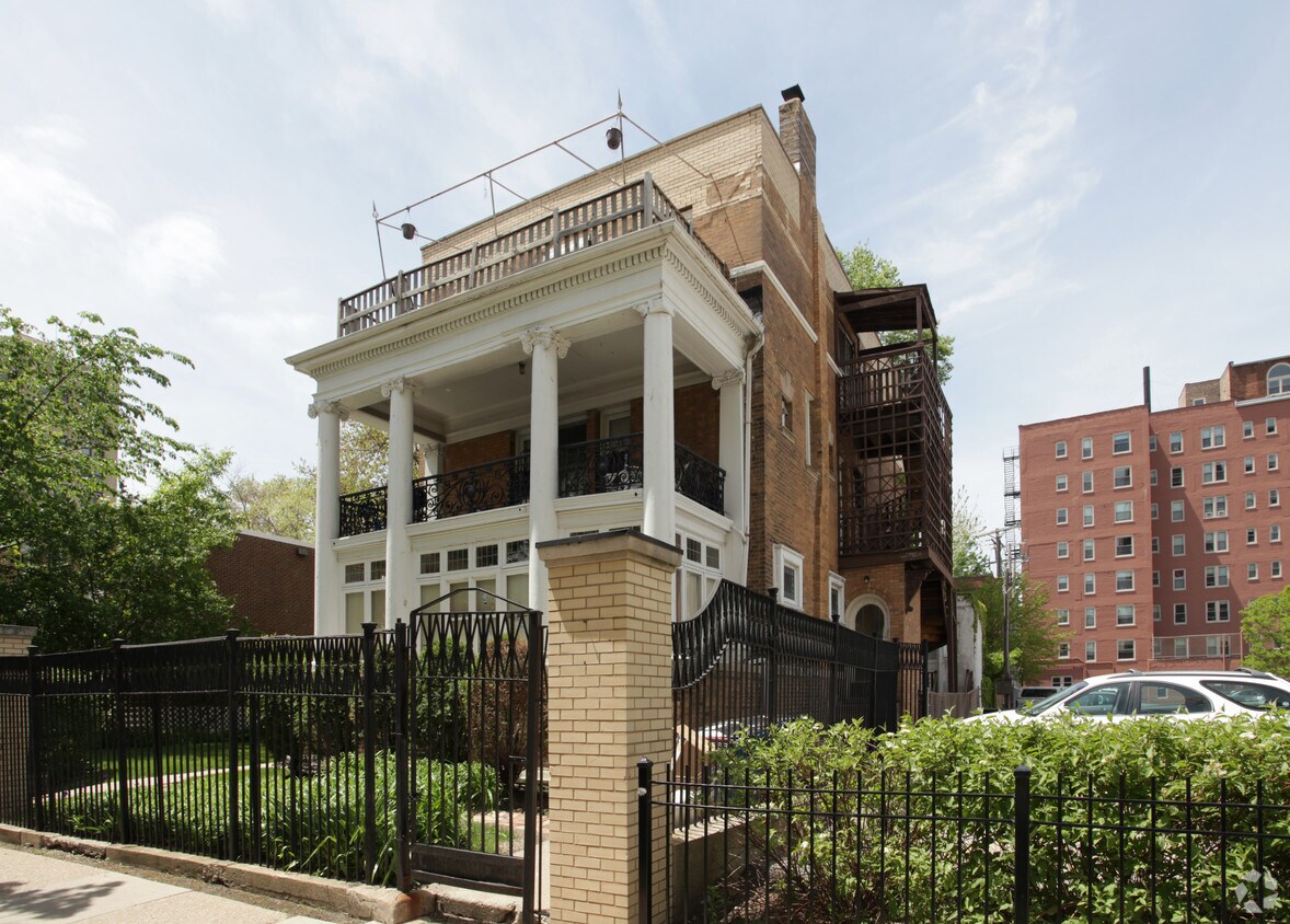 Foto del edificio - 5114 S Blackstone Ave