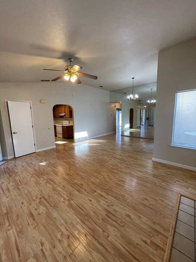 Building Photo - 8061 Helmsdale Dr