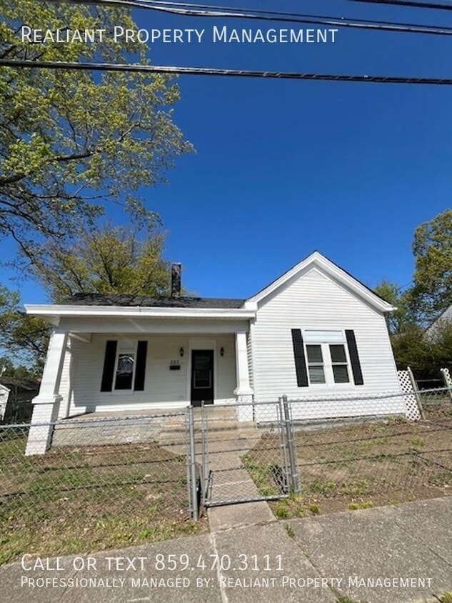Primary Photo - 307 N Central Ave