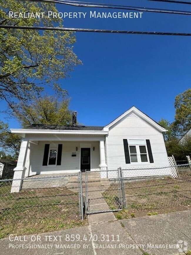 Building Photo - 307 N Central Ave