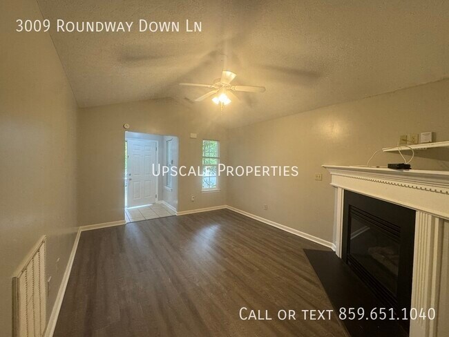 Building Photo - 3009 Roundway Down Ln
