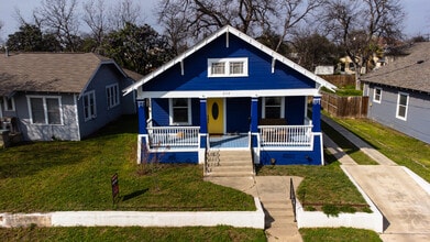 Building Photo - 207 Dilworth St