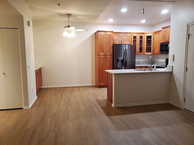 Foto del edificio - ALVA RD - Ground Floor 2 Bd / 2 Ba Condo in Rancho Bernardo w/ 2 Parking & Resort-like Amenities