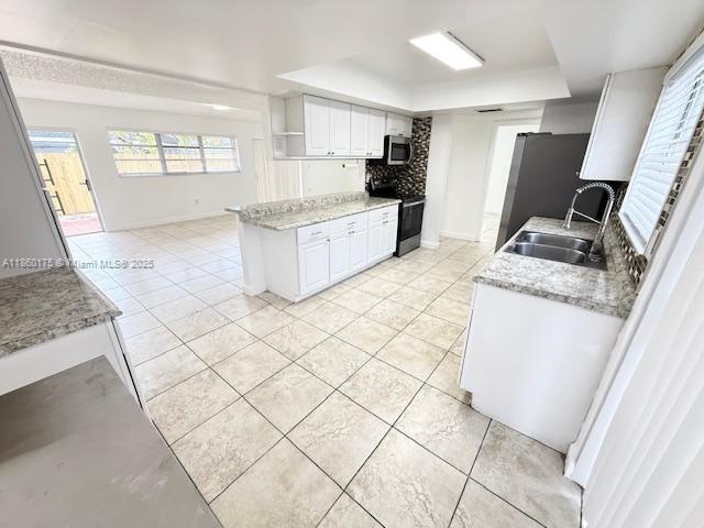 Building Photo - 11570 SW 83rd Ter