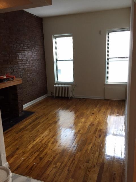 Primary Photo - 32 West 83rd Street